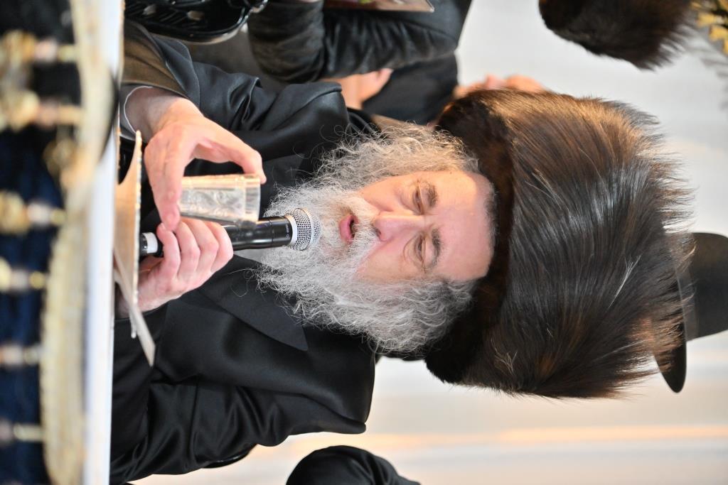 שמחת נישואי בת האדמו"ר מטאלנא