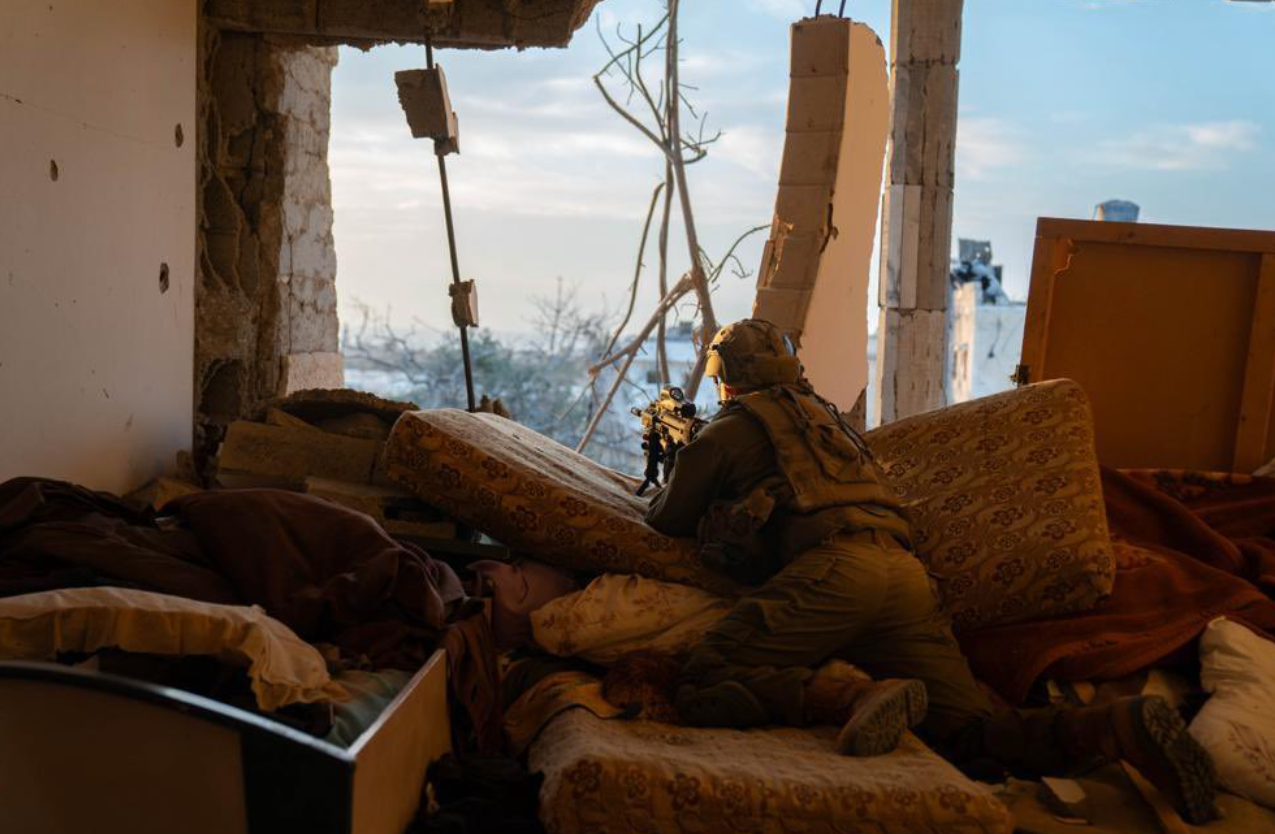 גלריית בוקר: לוחמי צה"ל בלחימה בתוך רצועת עזה | צפו