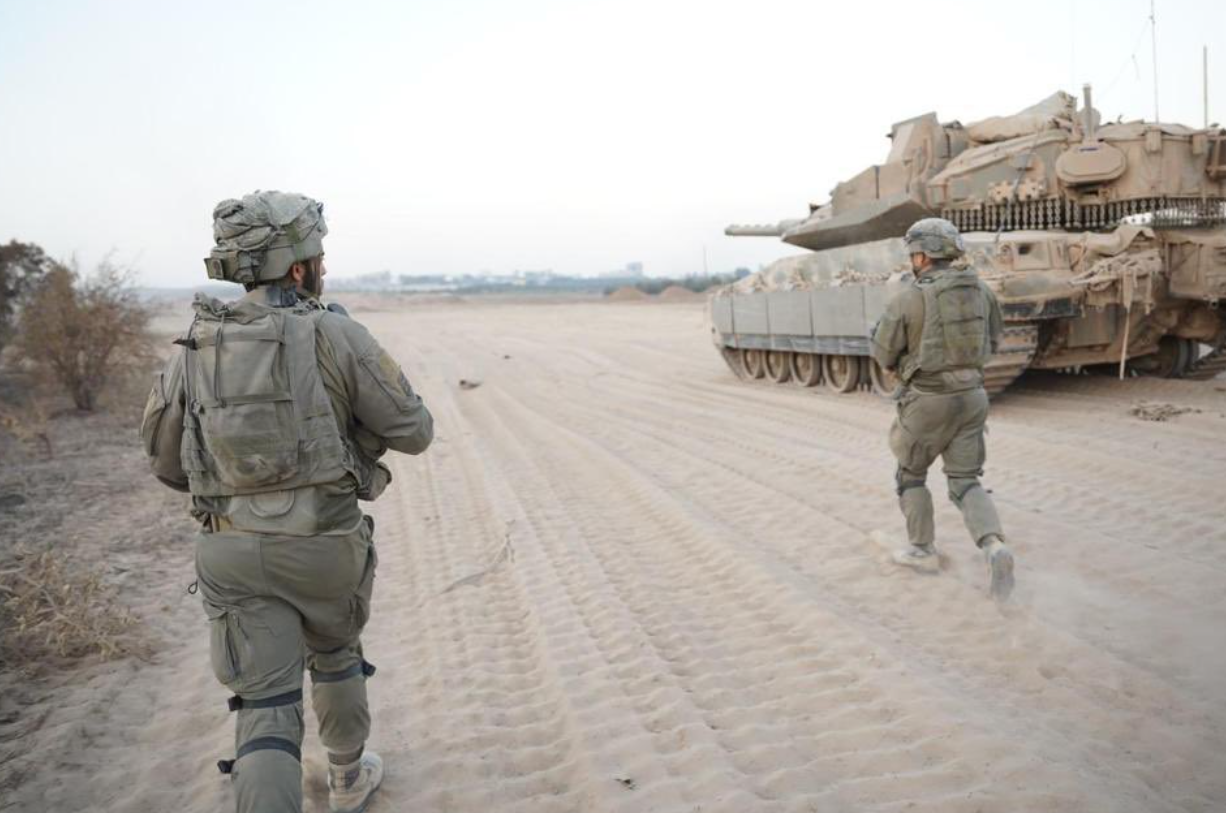 גלריית בוקר: לוחמי צה"ל בלחימה בתוך רצועת עזה | צפו