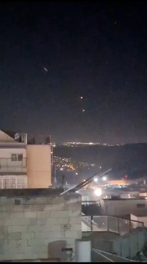 יירוטים ונפילה במרכז