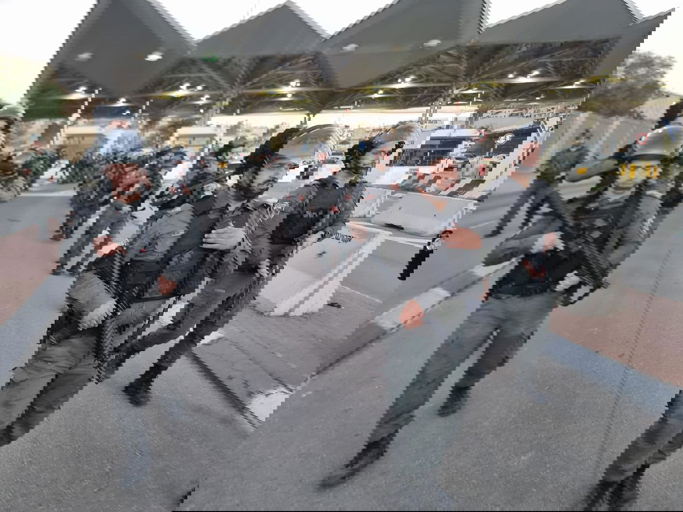 כניסת הכוחות למ.פ שועפאט להריסת בית המחבל