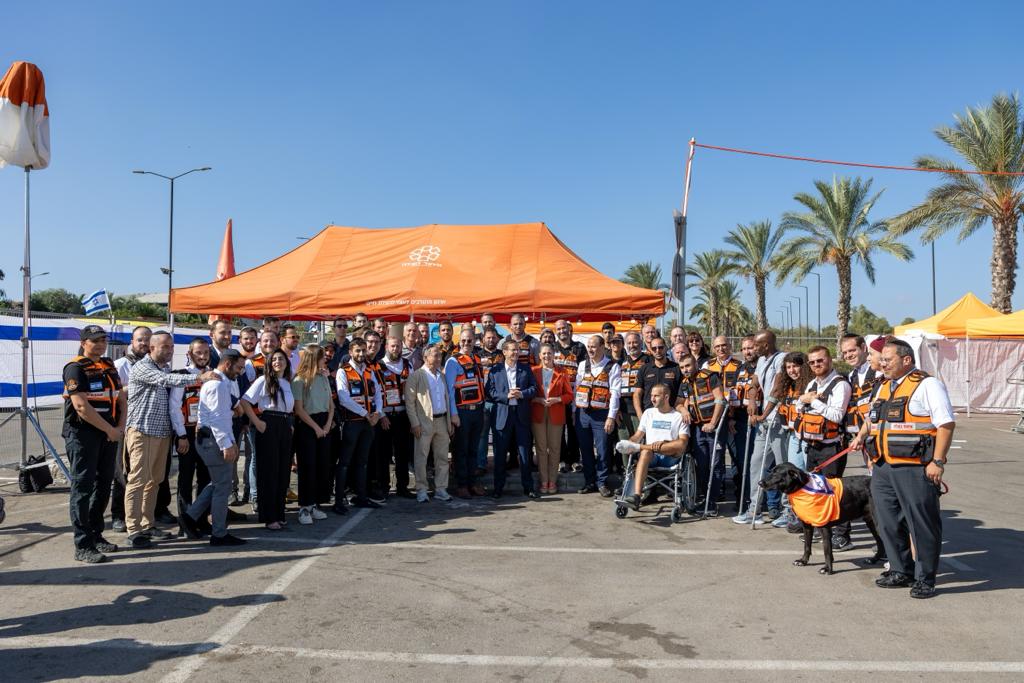 הנשיא בביקור באיחוד הצלה