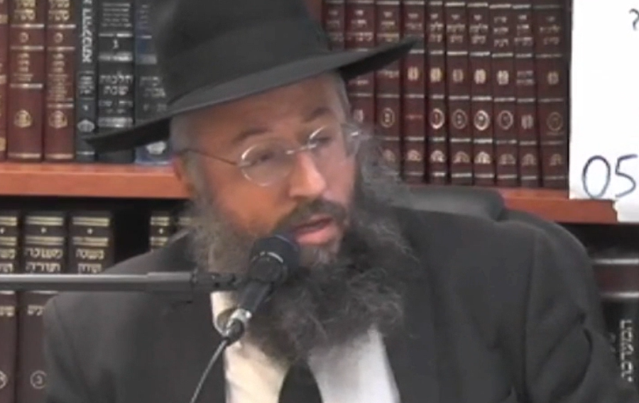 מה סיפרה אמא של החיילת אורי מגידיש לרב בנימין חותה? • צפו