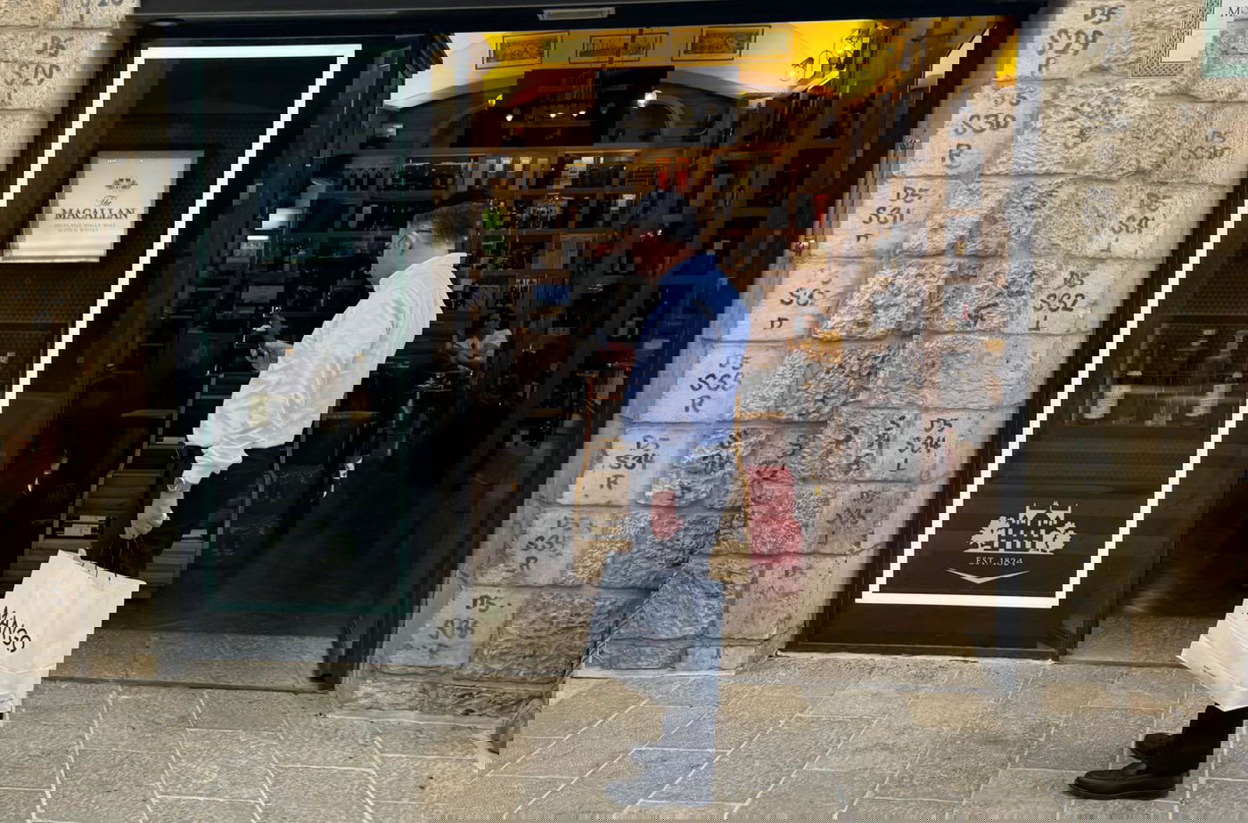 זופניק בכיכר • כל התמונות, הנייעס והחשיפות של המלחמה