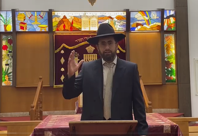 מהפרשה: מה הסימן המובהק שאדם עושה הרבה? | צפו