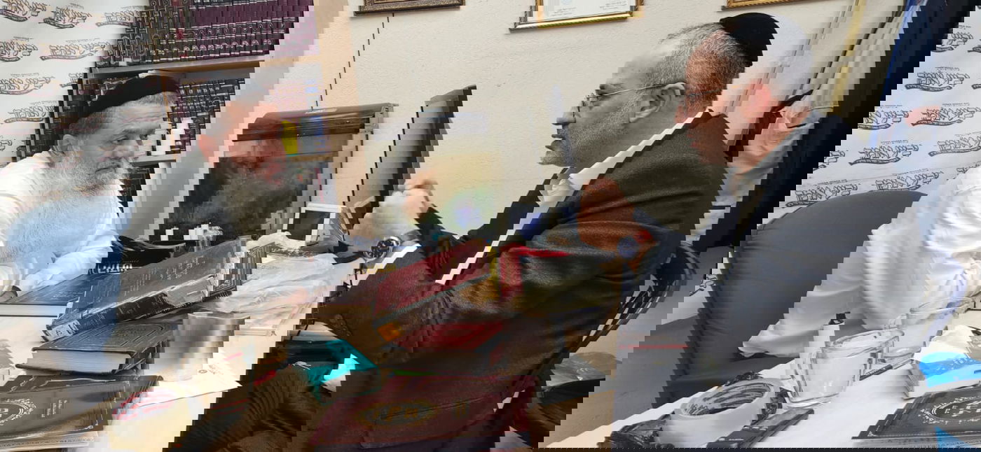 זופניק בכיכר • כל התמונות, הנייעס והחשיפות של המלחמה