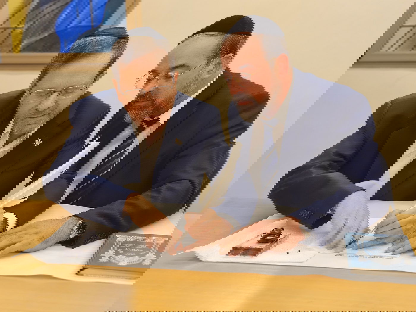 זופניק בכיכר • כל התמונות, הנייעס והחשיפות של המלחמה