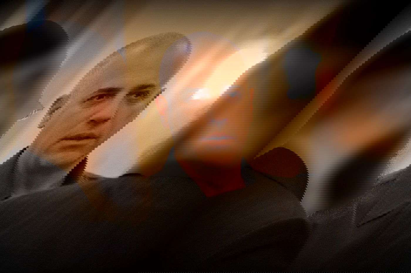 במרכז התמונה: עמרי גפן