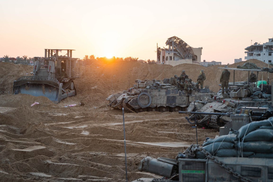 לראשונה מזה 3 ימים: אזעקות במרכז הארץ ובני ברק; צה"ל מכתר בתי חולים | מתעדכן