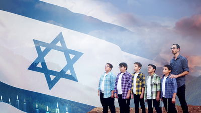 דניאל ישי ומקהלת משאלות שרים לקדושי המלחמה: "שמע ישראל"