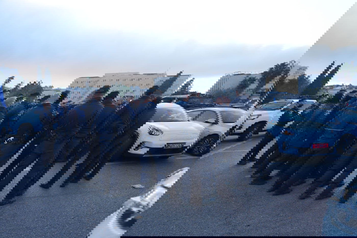 תחילת הפעילות הבוקר להריסת בית המחבל