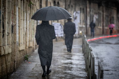 התגעגעתם לגשם? החורף חוזר עם רעמים והצפות | התחזית