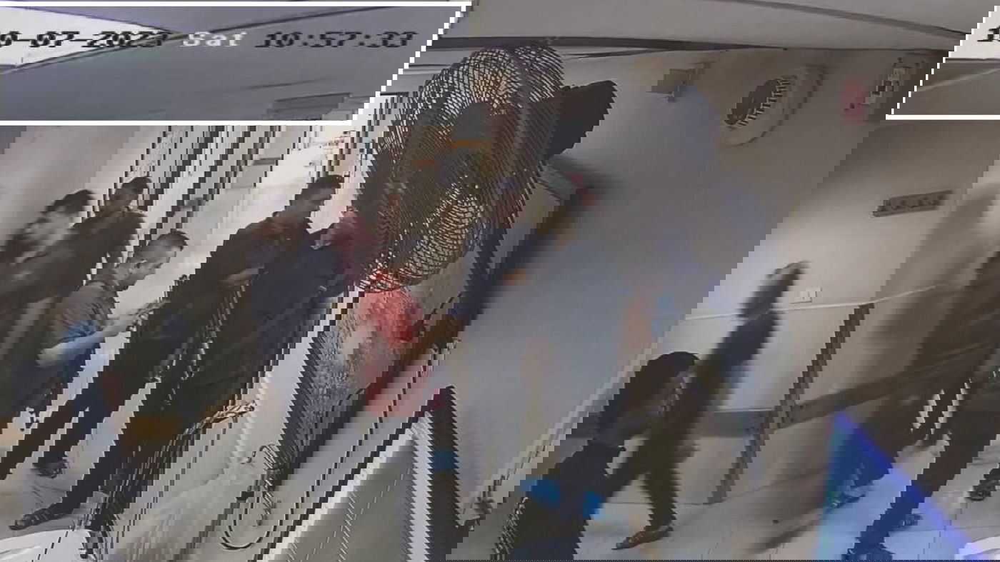 המחבלים עם החטופים בבית החולים שיפא