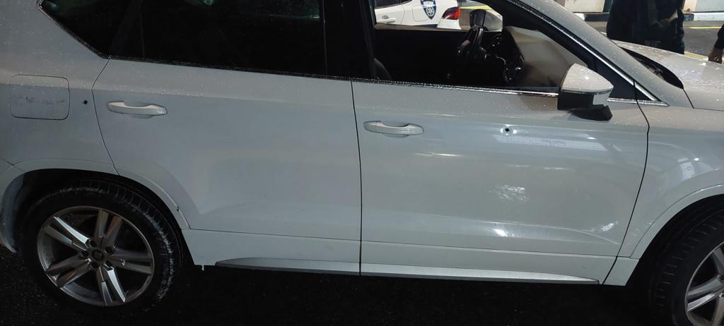 בנס לא היו נפגעים. קליעים פגעו ברכב נוסעים. עוד פיגוע ירי בשומרון