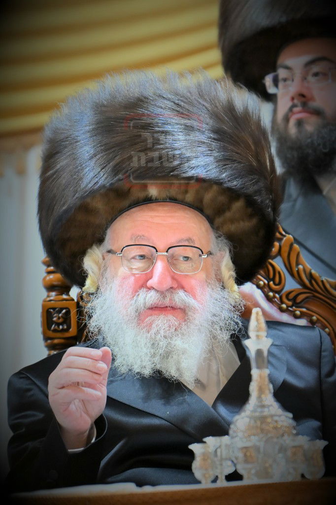 שמחת בית ויז'ניץ - וויען - זלאטשוב | צפו בגלריה