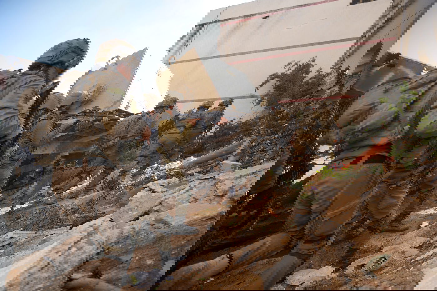 סרט מלחמה: קרבות פנים אל פנים מול מחבלים בעזה | תיעוד