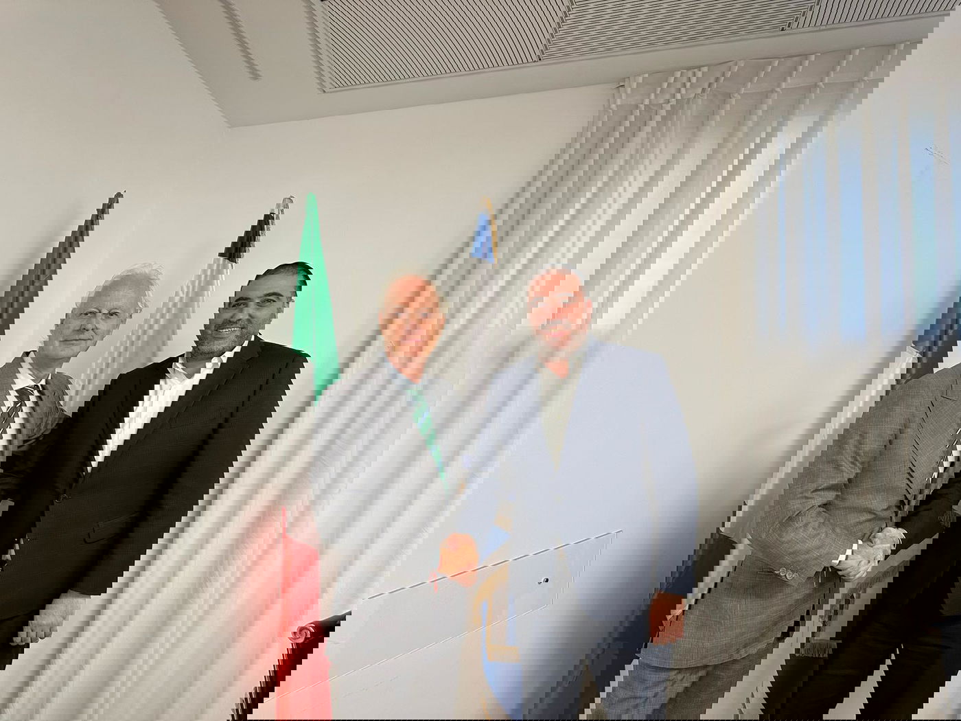 אש מצפון: עשרות שיגורים, 3 כטב"מים | אש מדרום: מטחים כבדים לעבר המרכז | עדכונים