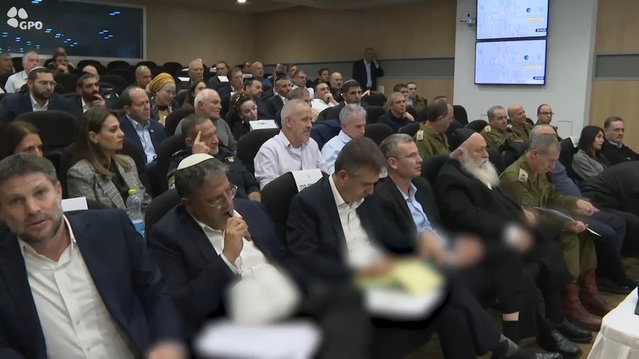 ישיבת הממשלה לאישור עסקת החטופים