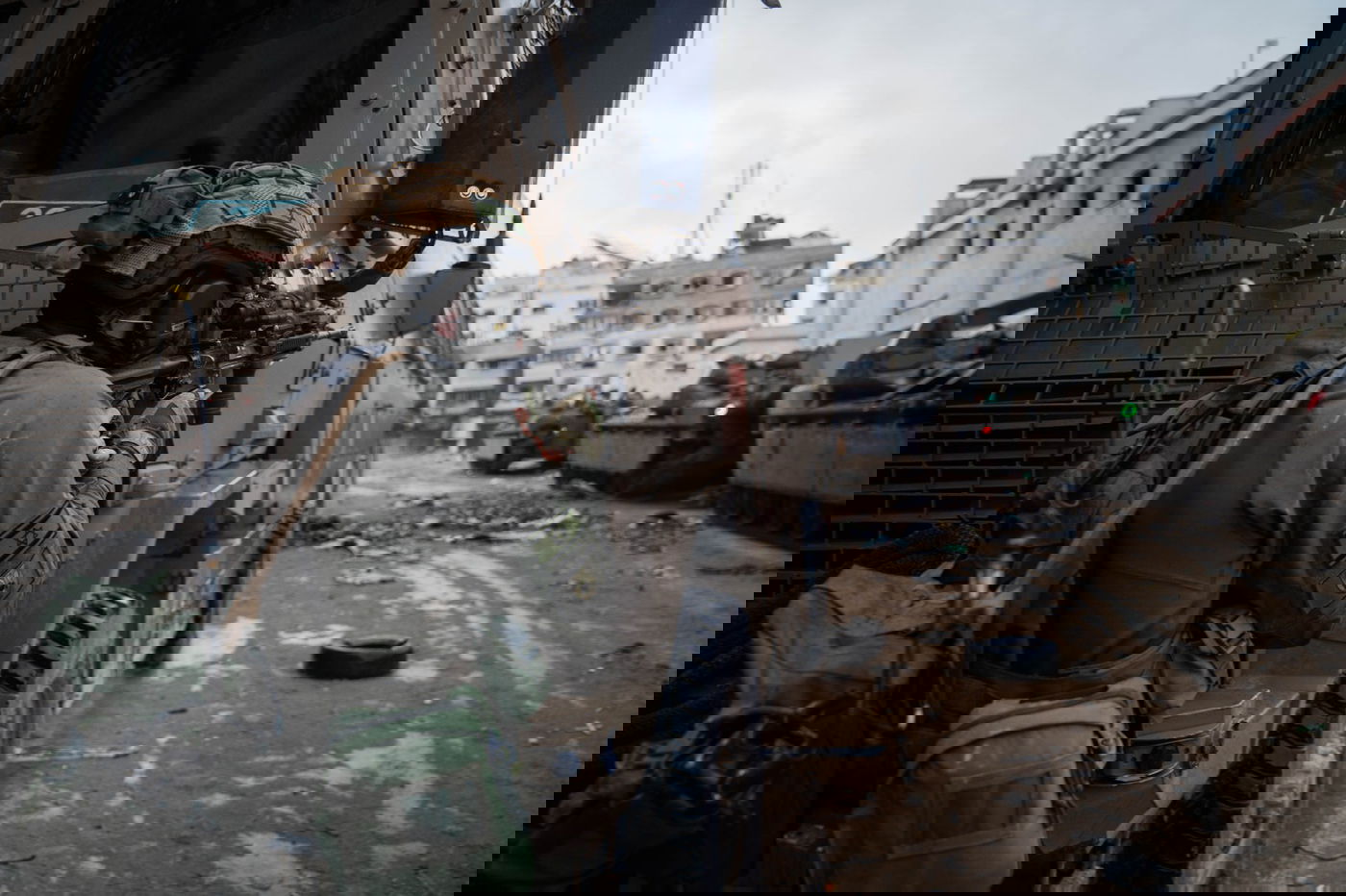 גם בגשם: לוחמי צה"ל בקרבות מול מחבלי חמאס בעזה | צפו