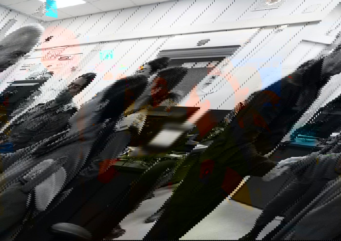 גלנט עם התצפיתניות