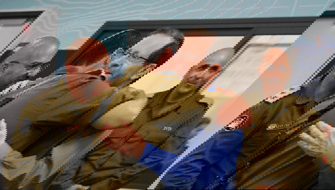 הרצוג עם הלוחמים 