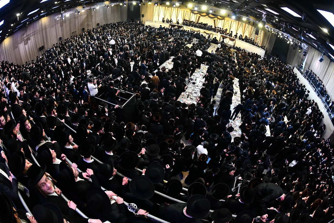 חתונת בן הגרי"מ מורגנשטרן ב'אווניו'