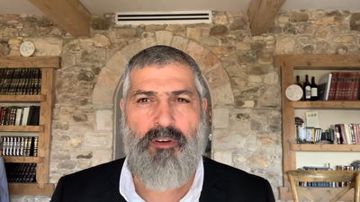 צבי יחזקאלי בפינה על פרשת ויצא בצל המלחמה • צפו