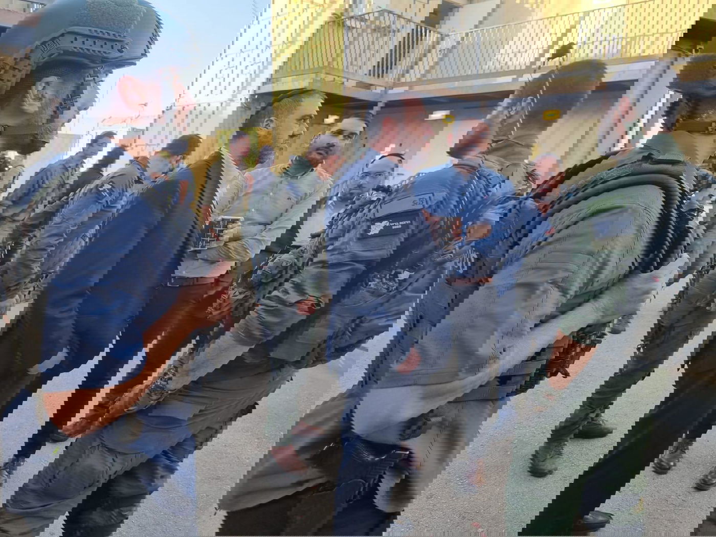 זופניק בכיכר • כל התמונות, הנייעס והחשיפות של המלחמה