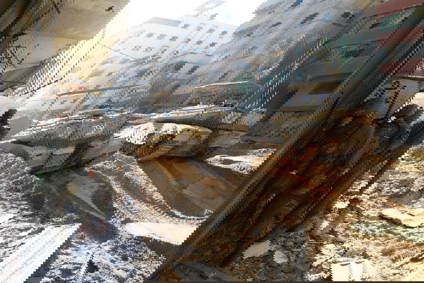 לוחמים ממשיכים לחסל מחבלים, פירי מנהרה הושמדו | צפו