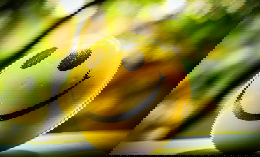 מוכרחים לצחוק! • בדרנים חרדים מספרים על הצחוק לצד העצב בימי המלחמה