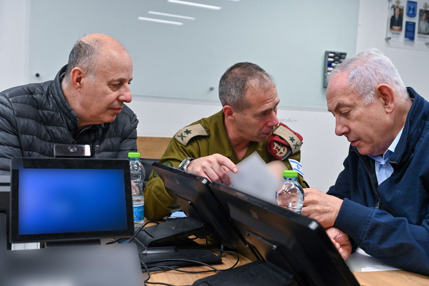 14 חטופים ישראלים בישראל | קטאר ומצרים פועלות במשותף להארכת ההפוגה • מתעדכן