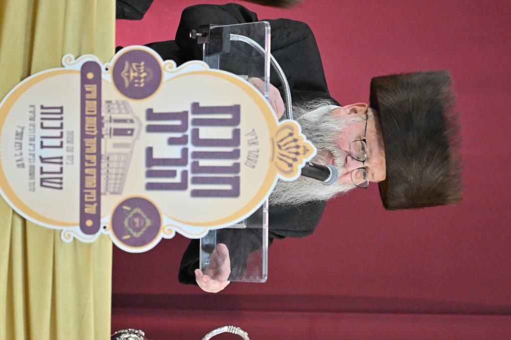 סיכום ימי השבע ברכות בחצרות ויז'ניץ - וייען - זלאטשוב | צפו