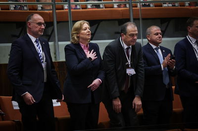 נשיאת הבונדסטאג הגרמני במליאה