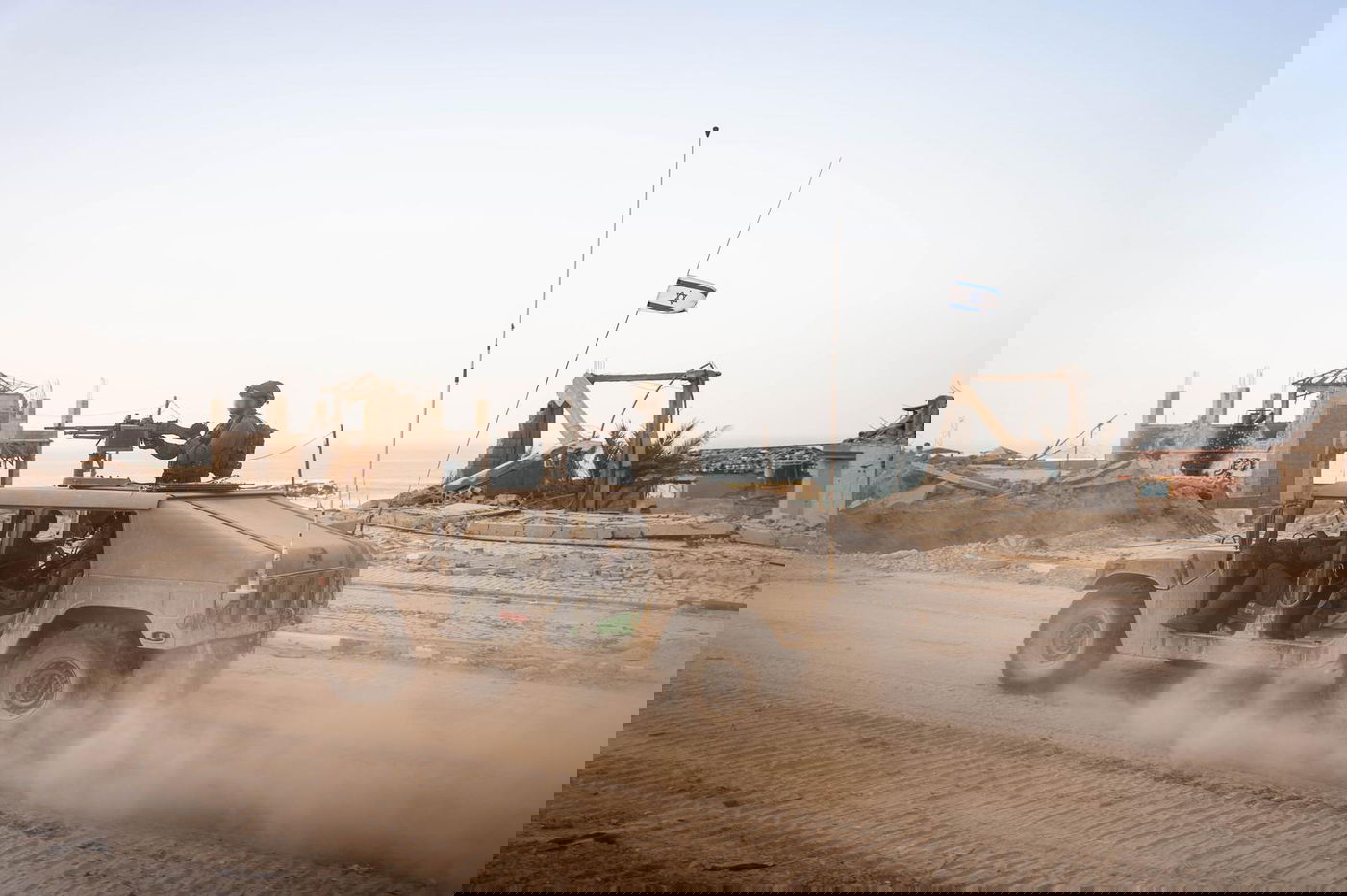 בתוך עזה, בהפסקת אש: לוחמי צה"ל ברצועה • צפו בתיעוד