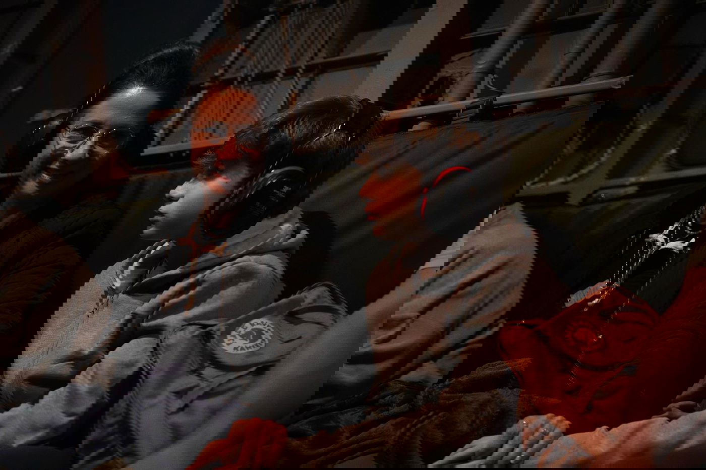 החטופים הישראלים נפגשים לראשונה עם המשפחה | צפו