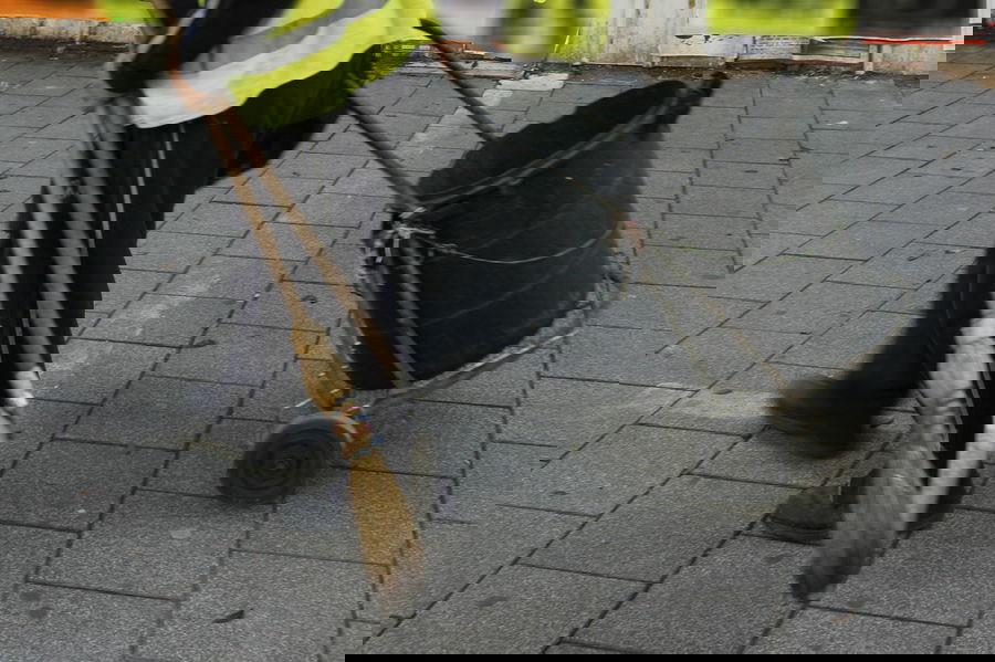 מנקה רחובות | אילוסטרציה