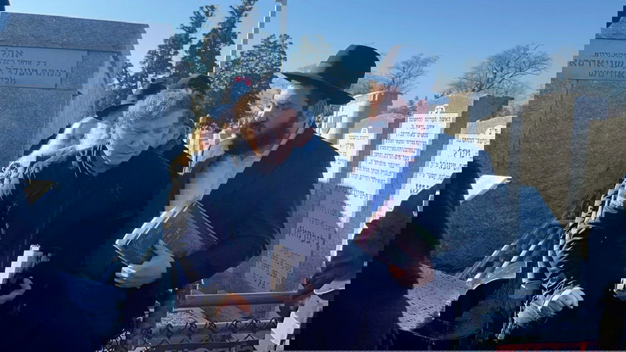 מיליי בציון הרבי 