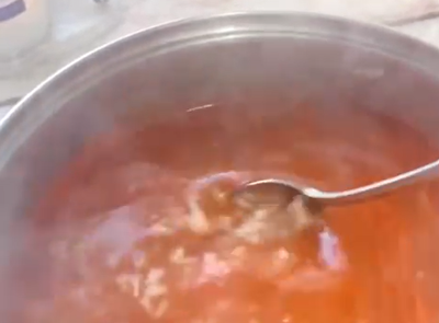 מרק אורז אדום