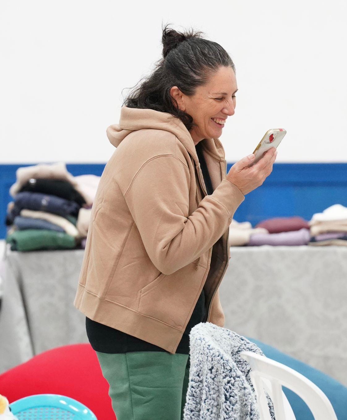 ליאת בינין אצילי בשיחה עם משפחתה