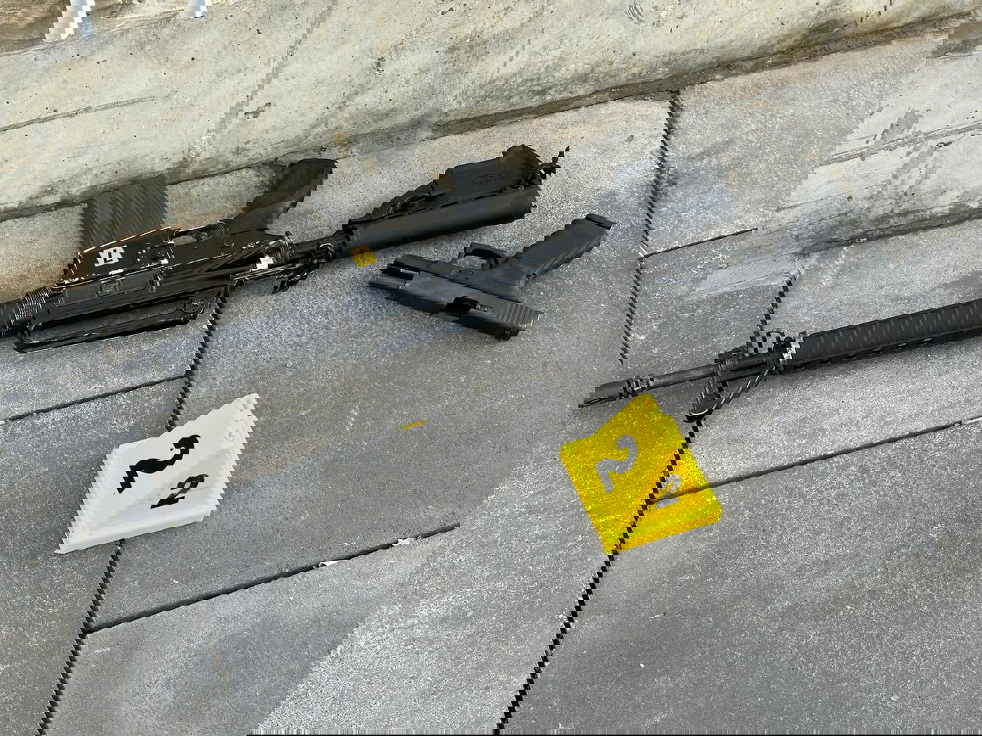 הנשק של המחבלים בזירה