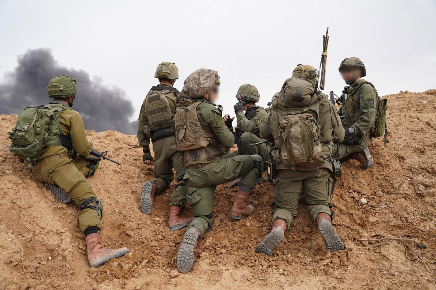 צוות הקרב של חטיבת כפיר מתמרן בעומק רצועת עזה