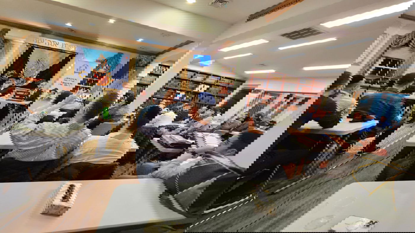 מניו יורק לפלורידה: מסע הקודש של הגאון רבי ישראל אברג'ל לארה"ב