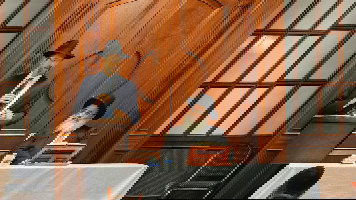 מניו יורק לפלורידה: מסע הקודש של הגאון רבי ישראל אברג'ל לארה"ב