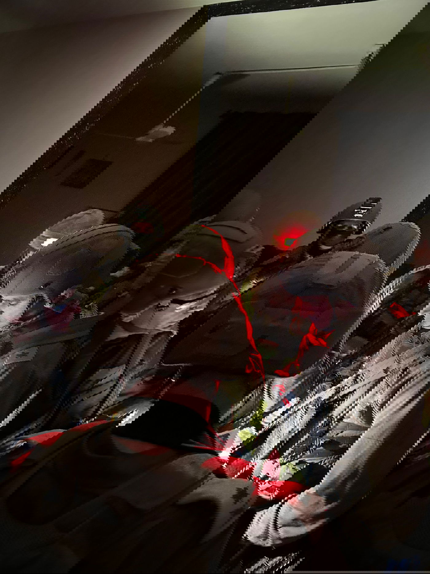 הערכת מצב שקיימו בזמן הפעילות מפקד פיקוד המרכז יהודה פוקס, יחד עם מפקד אוגדת יהודה ושומרון, תת אלוף אבי בלוט ומפקד חטיבת מנשה, אלוף משנה איוב כיוף