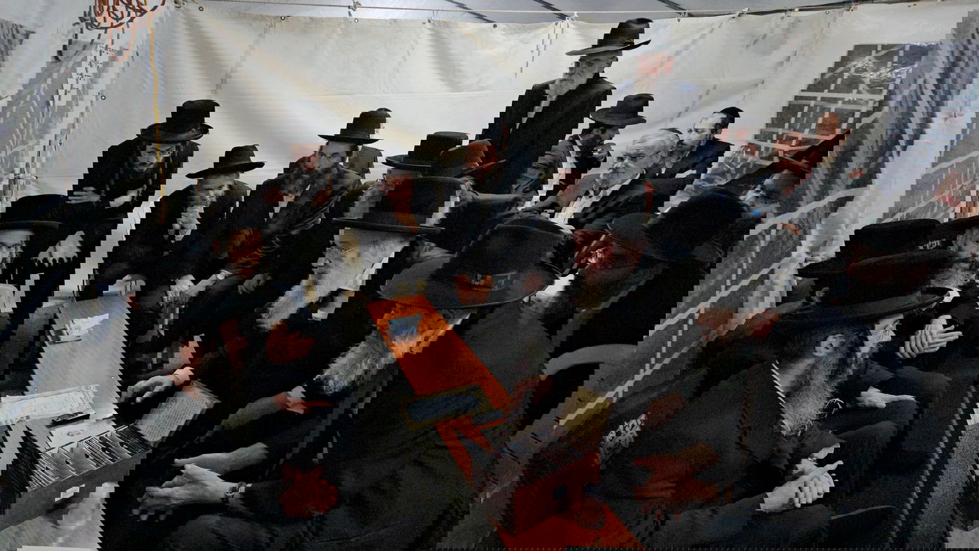 "נפטר על קידוש ה' וחי על קידוש ה'" | קווים לדמותו של הדיין הרב אלימלך וסרמן הי"ד