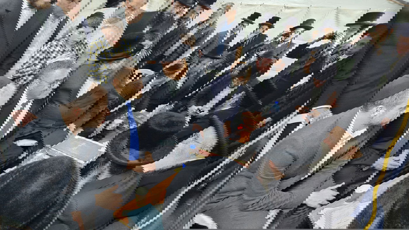 "נפטר על קידוש ה' וחי על קידוש ה'" | קווים לדמותו של הדיין הרב אלימלך וסרמן הי"ד