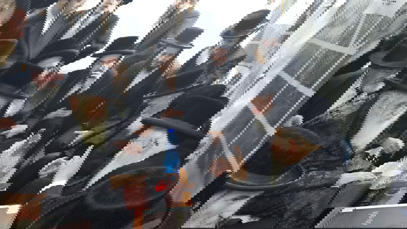 "נפטר על קידוש ה' וחי על קידוש ה'" | קווים לדמותו של הדיין הרב אלימלך וסרמן הי"ד