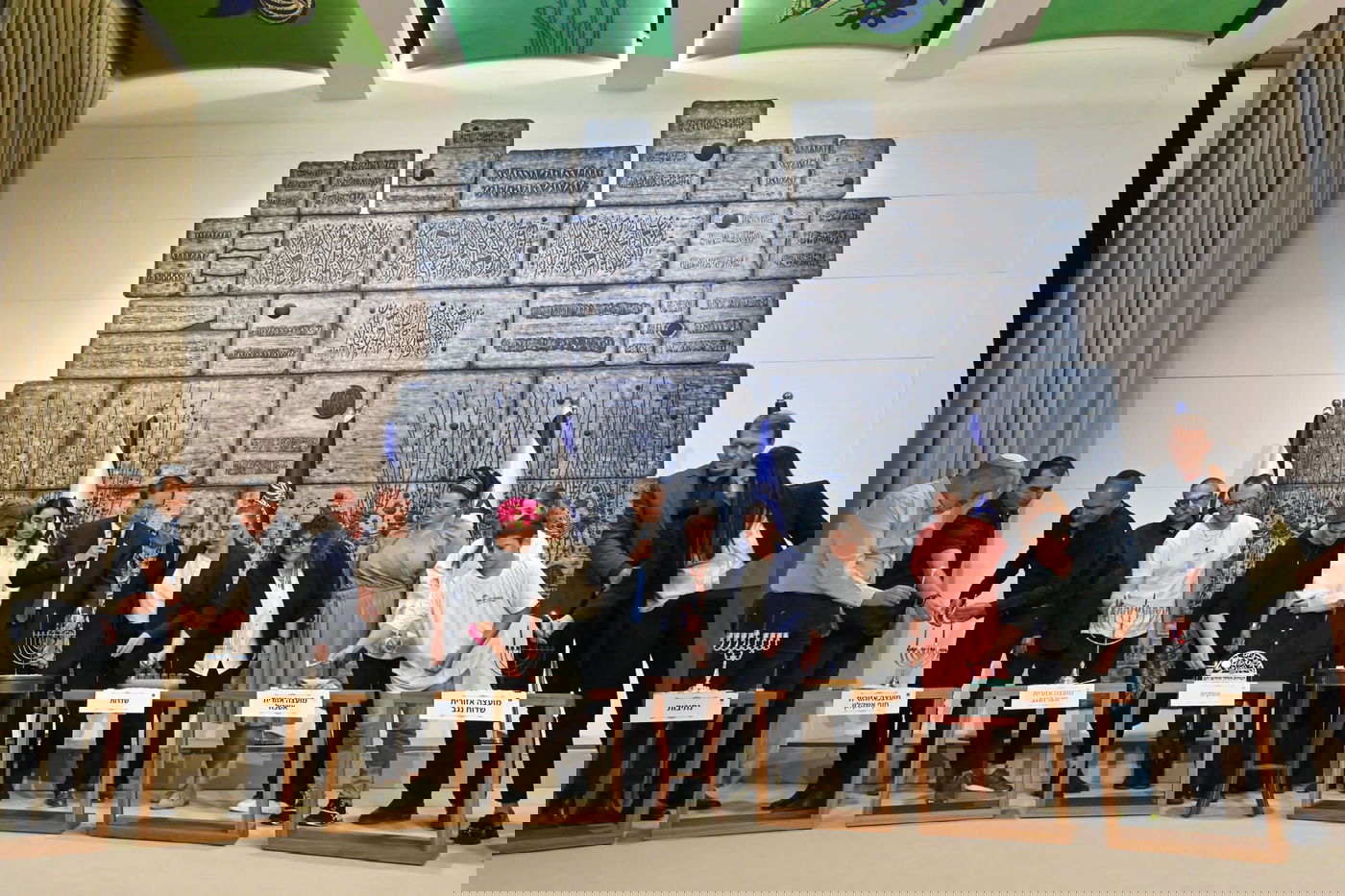 הרצוג עם תושבי הדרום בהדלקה