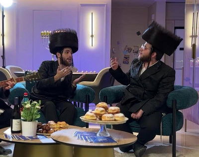 יוסל'ה קרישבסקי ושרולי קלצקין בדואט לחנוכה: "חשוף"