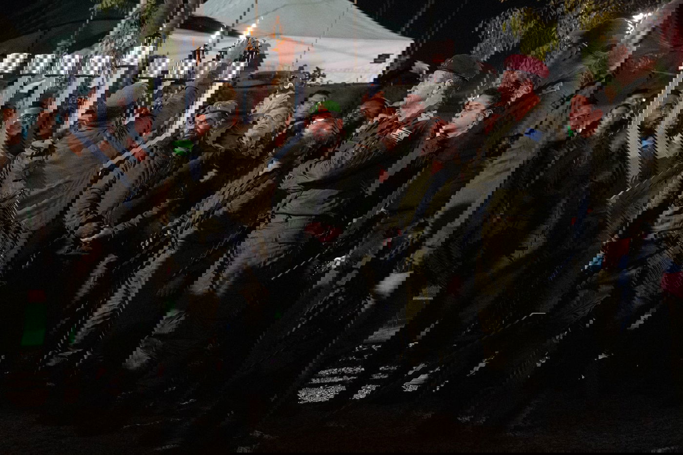 נר שלישי של חנוכה בחטיבת הנח"ל